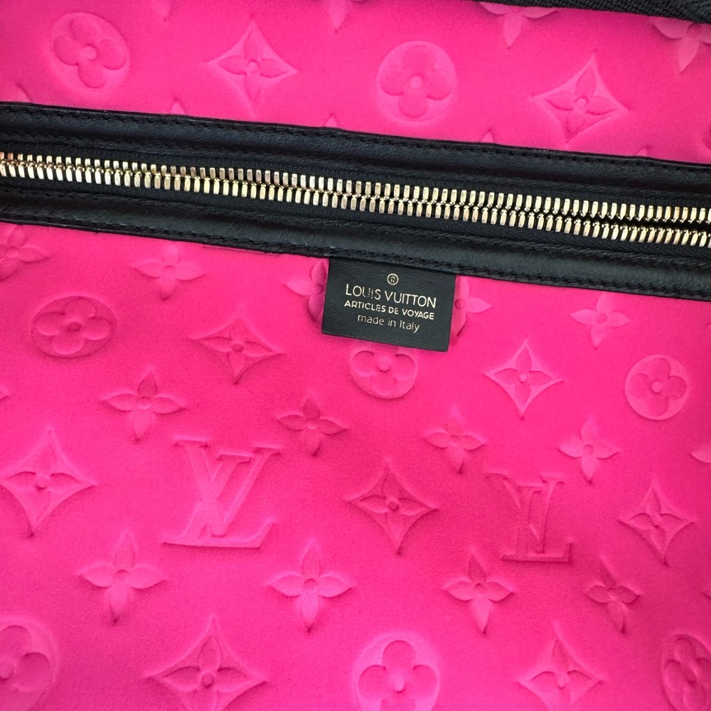 Louis Vuitton Neon Pink Tote - Picture 4 of 15